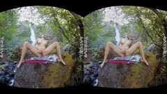 Dreamy Yanks Amateur Calliope Rubbing Her Clit In 3D VR Thumb