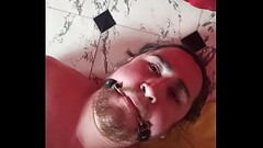 Mi esclavo adora mis pies antes de caminar en el y romper sus bolas Thumb