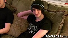 Young men kiss before performing sloppy oral and handy time Thumb