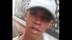 Novinha tarada negona querendo dar por um bilh&atilde_o Thumb